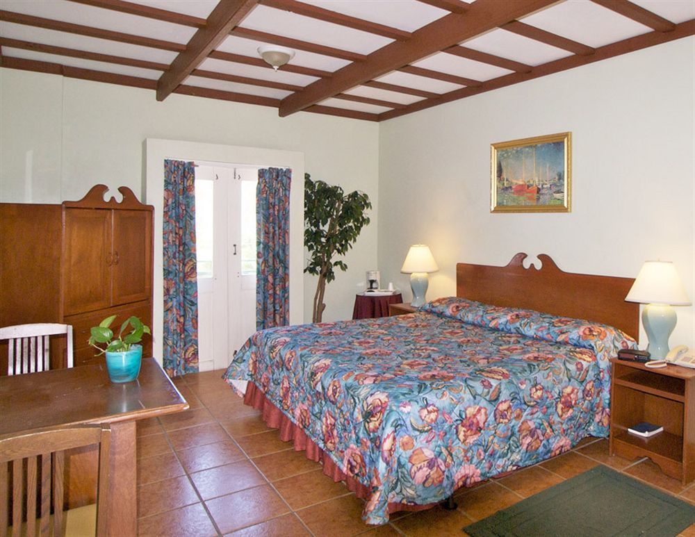 Parador Palmas De Lucia Yabucoa Exterior foto